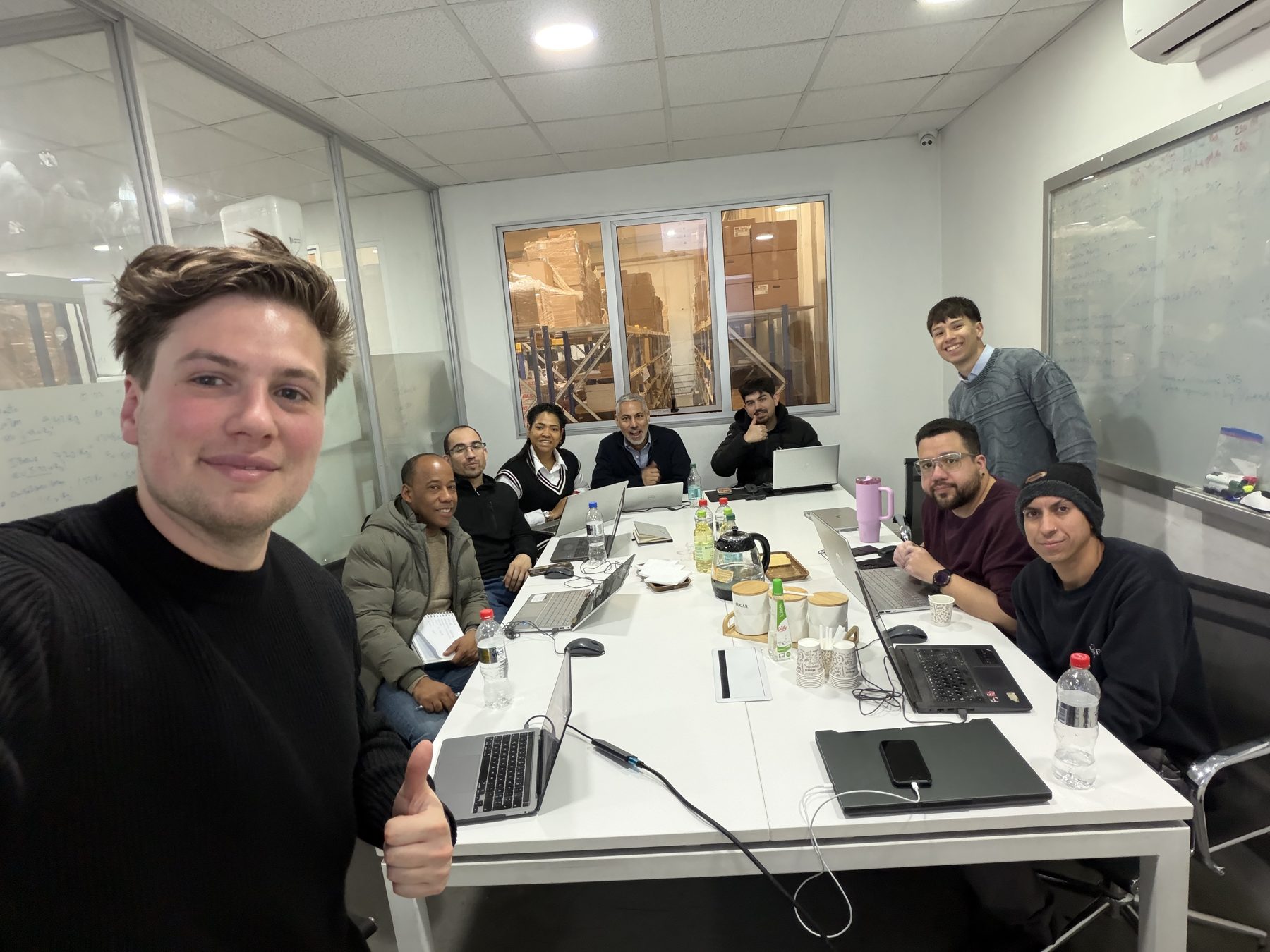 Capacitación de IA para el equipo de FilterOnline